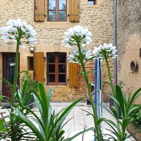 Holiday home Marguerite Terrasse & Garage *